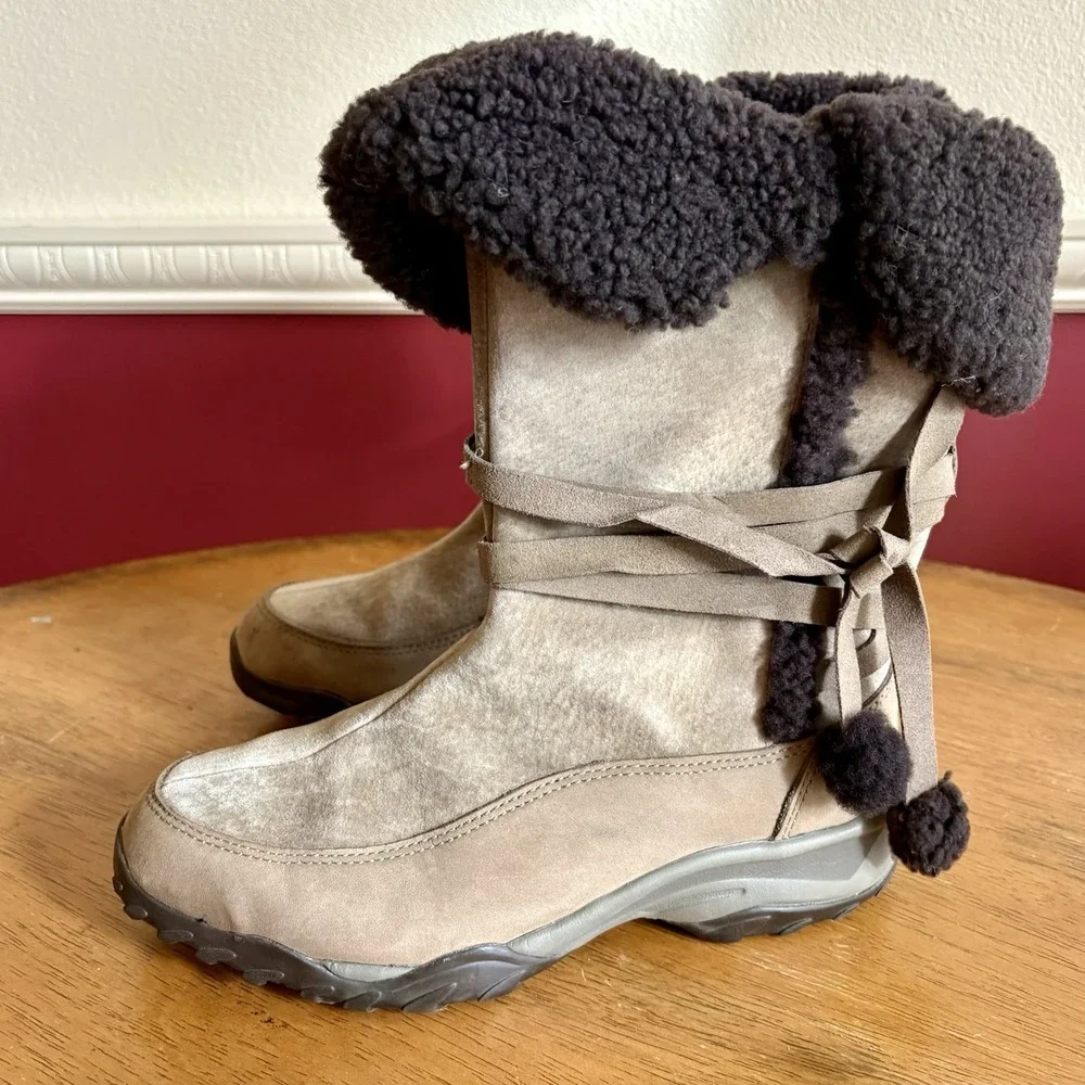 The North Face waterproof leather insulated‎ winter snow boots
